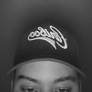 Meet your Posher, Edan